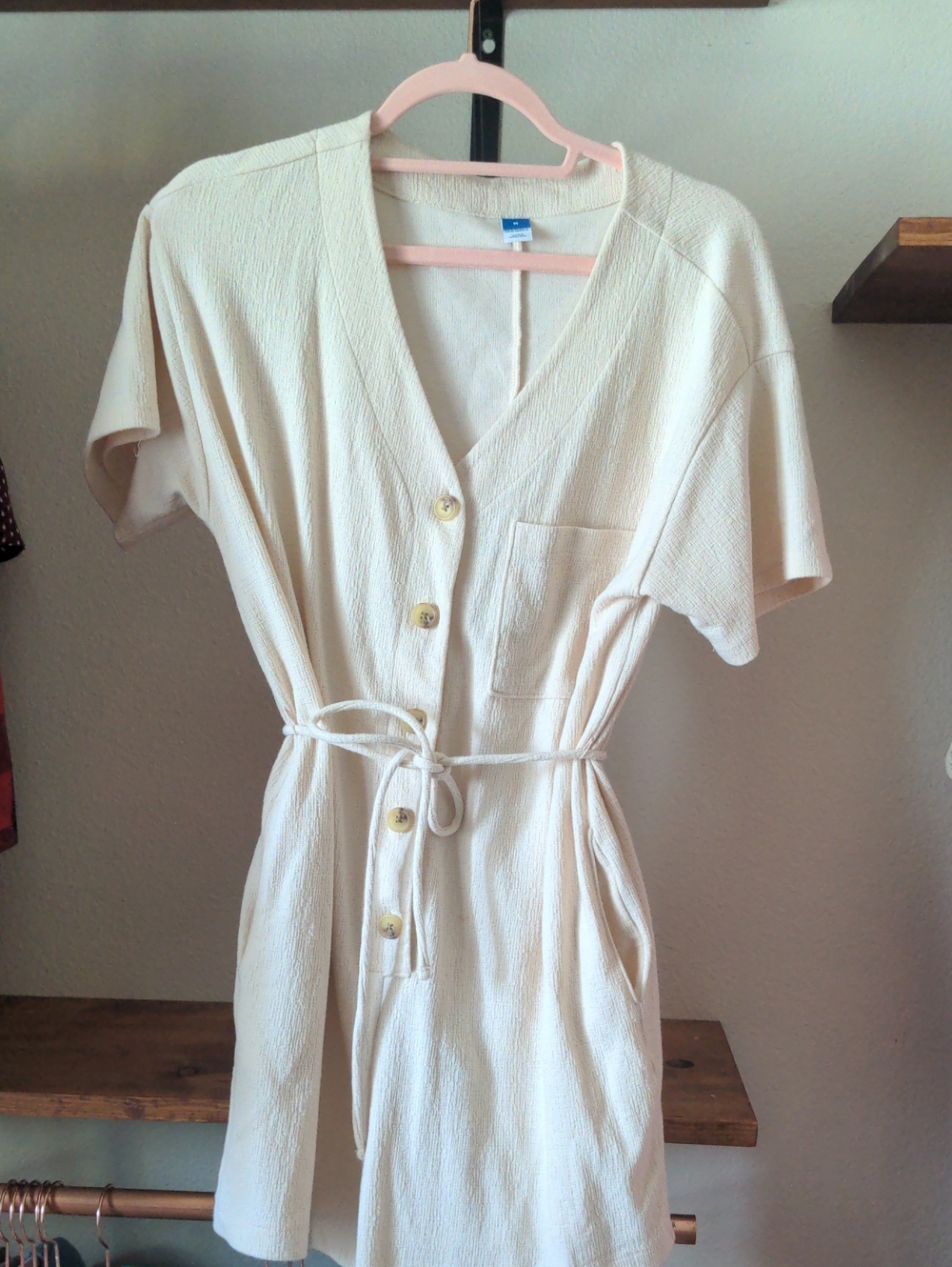 Light Cream Button-Front Short Robe with Tie Waist